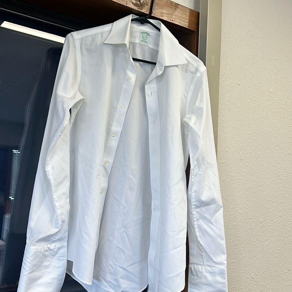 Brooks brothers dress shirt cuff link